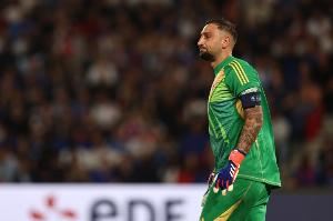 100%离队👋🏻罗马诺：多纳鲁马对落选巴黎欧超杯名单感到失望