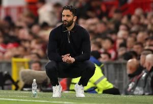 罗马诺：阿莫林对转会窗非常满意，如能再引进1中场+1门将更完美