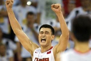 中国队亚洲杯辉煌：两次5连冠 姚明打爆河升镇 阿联扛球队进奥运