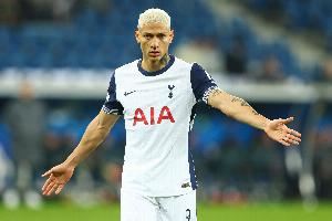 凌空抽射＋侧钩！理查利森自2024年2月份后，首次在英超梅开二度