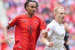 记者：拜仁18岁中锋阿萨雷外租富勒姆达协议，两队正处理文书工作