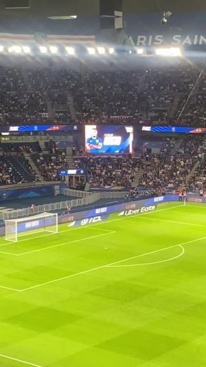 重回王子公园！赛前播报首发，拉比奥特遭球迷狂嘘