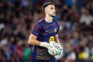 每体：霍安-加西亚加盟巴萨后，展示了快速反应和稳健出击的能力