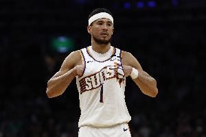 两年1.45亿提前续约！太阳老板：布克是球队的绝对核心和未来