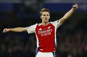 厄德高本场送出3次准确直塞，为本赛季欧冠单场最多