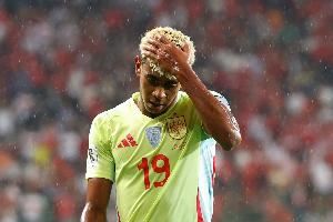 亚马尔告知不适，德拉富恩特：你能为巴萨踢球就能代表西班牙出战