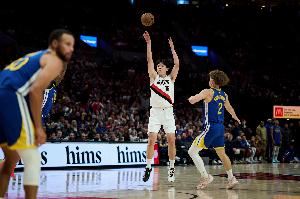 记者：开拓者未来5天将训练4天 本以为昌西会给球队再放个周末