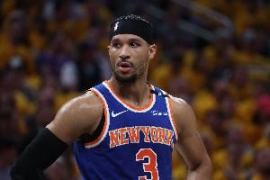 迈克-布朗：哈特和米罗今天没参加训练 不确定能否出战揭幕战